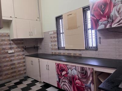 Kitchen Image of 1000 Sq.ft 2 BHK Builder Floor for rent in MI Mini Alam Vihar Colony, Rajajipuram Lucknow for Rs. 18000