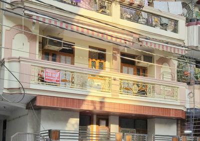 Image of 1300 Sq.ft 3 BHK Apartment / Flat for rent in Vaishali, Ghaziabad for Rs. 37000