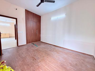 Bedroom Image of 1115 Sq.ft 2 BHK Apartment / Flat for rent in Amrapali Dream Valley 2, Noida Extension Greater Noida for Rs. 20000