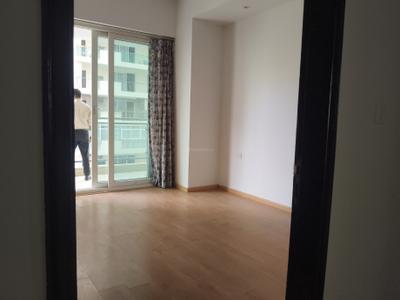 Bedroom Image of 2500 Sq.ft 3.5 BHK Apartment / Flat for sale in Mahagun Mezzaria, Sector 78 Noida for Rs. 42500000