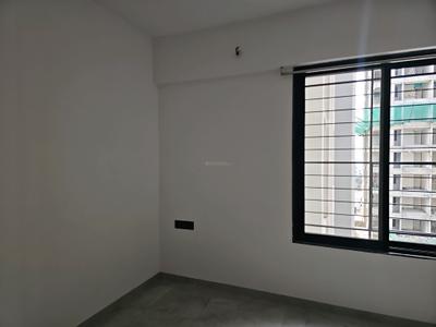 Bedroom Image of 1110 Sq.ft 2 BHK Apartment / Flat for rent in Majestique Marbella, Kharadi Pune for Rs. 38000