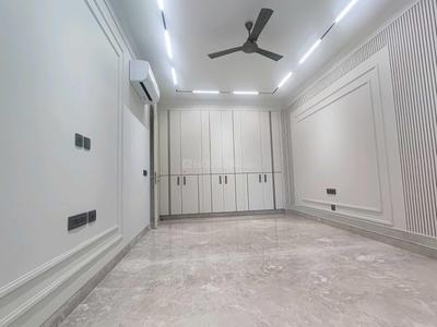 Bedroom Image of 1800 Sq.ft 3 BHK Builder Floor for sale in Lajpat Nagar New Delhi for Rs. 72500000