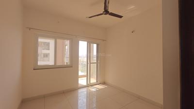 Bedroom Image of 1000 Sq.ft 2 BHK Apartment / Flat for sale in Puravankara Silversands, Mundhwa Pune for Rs. 8700000