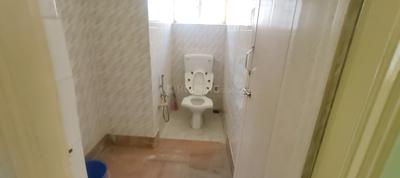 Bathroom Image of 2000 Sq.ft 6 BHK Independent House for sale in Kamdahari Kolkata for Rs. 12000000