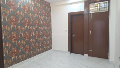 Bedroom Image of 1300 Sq.ft 3 BHK Builder Floor for sale in Shalimar Garden Ghaziabad for Rs. 10900000
