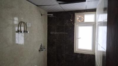 Image of 1069 Sq.ft 3 BHK Apartment / Flat for rent in SG Shikhar Height, Siddharth Vihar, Ghaziabad for Rs. 30000