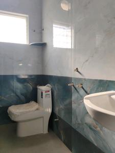 Common Bathroom Image of 1908 Sq.ft 3 BHK Apartment / Flat for sale in Navins Starwood Towers 2, Kovilambakkam Chennai for Rs. 15900000