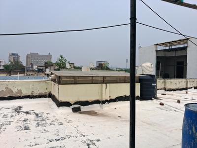 Terrace Image of 1000 Sq.ft 1 BHK Independent House for rent in Sector 55 Noida for Rs. 23500