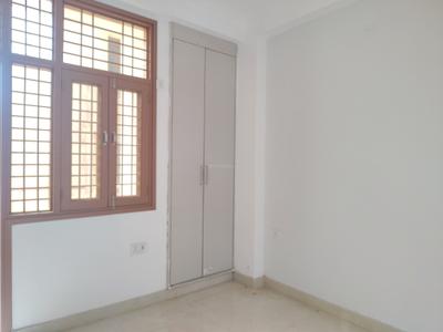 Bedroom Image of 1300 Sq.ft 3 BHK Apartment / Flat for sale in Chhattarpur New Delhi for Rs. 9500000