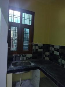Kitchen Image of 1000 Sq.ft 2 BHK Builder Floor for rent in Gomti Nagar Lucknow for Rs. 15000