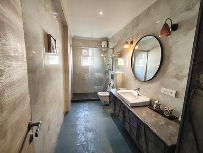 Bathroom Image of 2293 Sq.ft 3 BHK Apartment / Flat for sale in Goldbricks Anandam Miraya, Kachana Raipur for Rs. 10800000