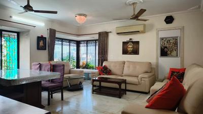 Hall Image of 1050 Sq.ft 2 BHK Apartment / Flat for sale in Prabhadevi Mumbai for Rs. 60000000