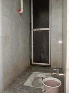 Common Bathroom Image of 902 Sq.ft 2 BHK Apartment / Flat for sale in Thane West Thane for Rs. 6699999