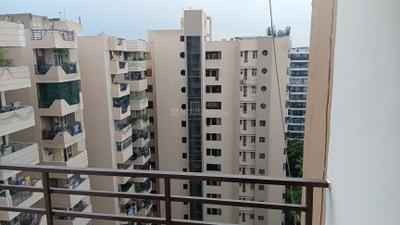 Balcony Image of 1750 Sq.ft 3.5 BHK Apartment / Flat for sale in Skytech Merion Residency I, Crossings Republik Ghaziabad for Rs. 10900000