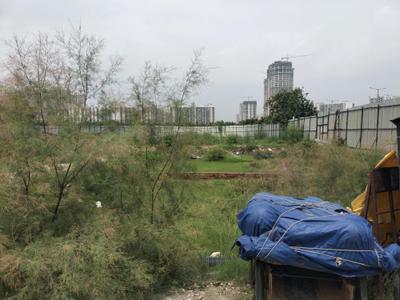 Image of 600 Sq.ft Residential Plot / Land for sale in Centrum Estates 76, Sector 76, Noida for Rs. 119500000