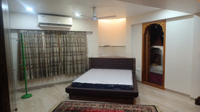 Bedroom Image of 4000 Sq.ft 4.5 BHK Independent House for rent in Chembur Mumbai for Rs. 250000