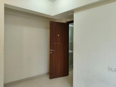 Bedroom Image of 920 Sq.ft 2 BHK Apartment / Flat for rent in Kasarvadavali Thane for Rs. 27500