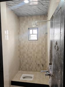 Bathroom Image of 1350 Sq.ft 3 BHK Independent House for rent in Omkar Nagar Nagpur for Rs. 26000