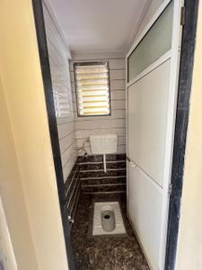 Bathroom Image of 640 Sq.ft 1 BHK Apartment / Flat for sale in Panvel Navi Mumbai for Rs. 4500000