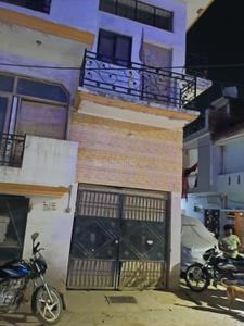 Image of 800 Sq.ft 3 BHK Builder Floor for rent in Shivaji Puram, Lucknow for Rs. 8000