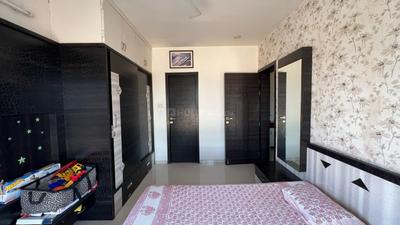 Bedroom Image of 920 Sq.ft 2 BHK Apartment / Flat for rent in Rohan Mithila, Viman Nagar Pune for Rs. 50000