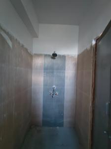 Bathroom Image of 850 Sq.ft 3 BHK Apartment / Flat for rent in NawabGanj Hazaribagh for Rs. 12000