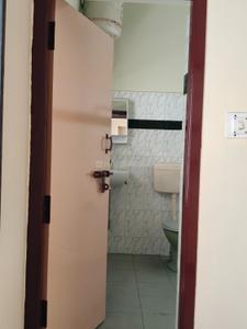 Bathroom Image of 1500 Sq.ft 2 BHK Independent House for rent in Kurudampalayam Coimbatore for Rs. 20000