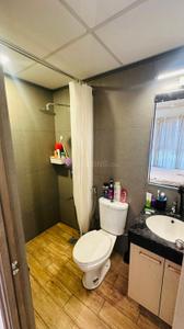 Image of 689 Sq.ft 2 BHK Apartment / Flat for sale in Kalpataru Paramount, Thane West, Thane for Rs. 14400000
