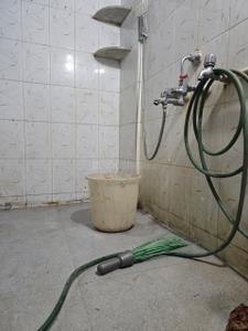 Bathroom Image of 588 Sq.ft 1 BHK Apartment / Flat for sale in Anand Vihar Complex, Kalwa Thane for Rs. 6200000