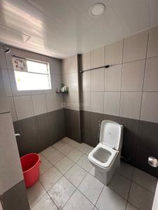 Bathroom Image of 1635 Sq.ft 3 BHK Apartment / Flat for sale in Vennala Kochi for Rs. 9000000