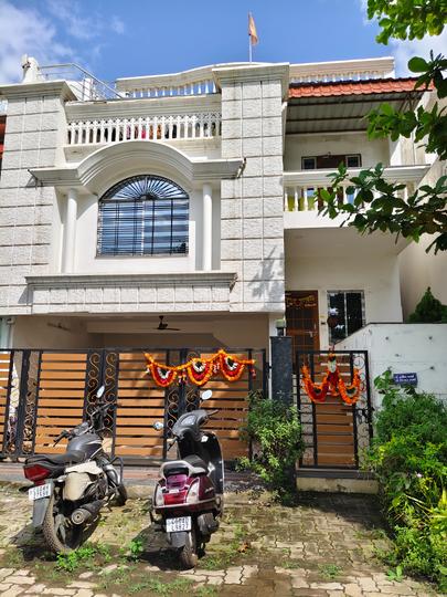 Space World Arihant Nagar Main Image 1