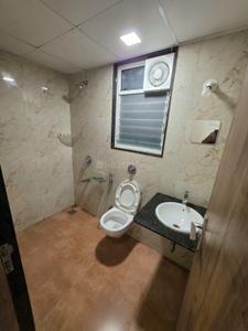 Bathroom Image of 950 Sq.ft 2 BHK Apartment / Flat for sale in Meriton Heights, Mamurdi Pune for Rs. 6350000