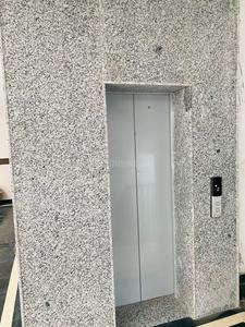 Bathroom Image of Urbanroomz  in DLF Phase 5, Gurgaon