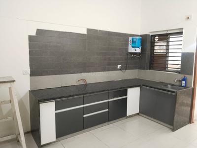 Kitchen Image of 5500 Sq.ft 4 BHK Independent House for sale in Thaltej Ahmedabad for Rs. 90000000