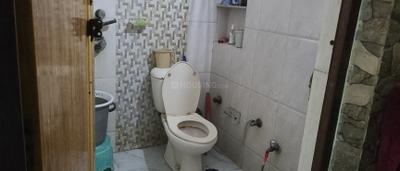 Bedroom Image of 900 Sq.ft 2 BHK Apartment / Flat for sale in Manocha Apartment, Vikaspuri New Delhi for Rs. 10500000
