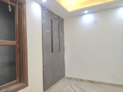 Bedroom Image of 800 Sq.ft 2 BHK Apartment / Flat for rent in Chhattarpur New Delhi for Rs. 24000