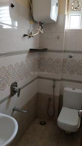 Bathroom Image of 650 Sq.ft 1 BHK Apartment / Flat for rent in Brookefield Bengaluru for Rs. 26000