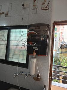Kitchen Image of 680 Sq.ft 1 BHK Independent House for rent in Guru Nanak Nagar Pune for Rs. 20000