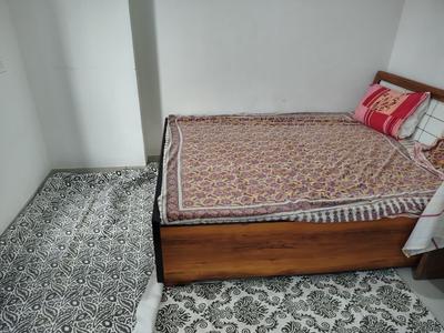 Bedroom Image of 1800 Sq.ft 3 BHK Apartment / Flat for rent in Dev Param, Chandkheda Ahmedabad for Rs. 40000
