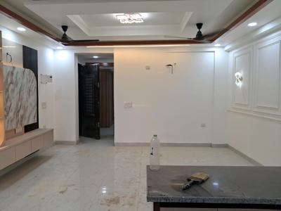 Living Room Image of 1600 Sq.ft 3 BHK Apartment / Flat for sale in Sector 104 Noida for Rs. 7500000