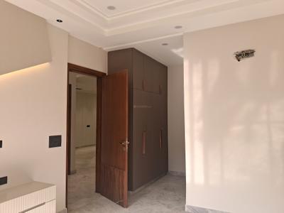 Bedroom Image of 1800 Sq.ft 3 BHK Builder Floor for rent in Paschim Vihar New Delhi for Rs. 75000