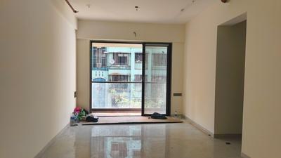Hall Image of 900 Sq.ft 2 BHK Apartment / Flat for sale in Vaibhavlaxmi Queens Glory, Chembur Mumbai for Rs. 17500000