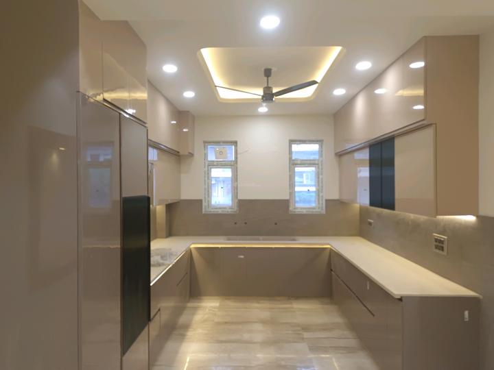 Sector 42, Green Field Colony Main Image 1