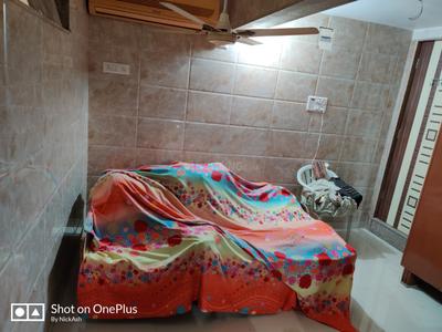 Bedroom Image of 900 Sq.ft 2.5 BHK Apartment / Flat for sale in Maninagar Ahmedabad for Rs. 5000000