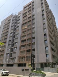 Building Image of 3125 Sq.ft 4 BHK Apartment / Flat for sale in Saanvi Nirman Spectra, Bopal Ahmedabad for Rs. 17500000
