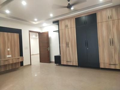 Bedroom Image of 2925 Sq.ft 4 BHK Builder Floor for sale in Paschim Vihar New Delhi for Rs. 48500000