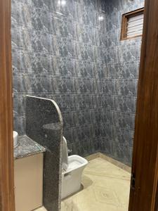 Bathroom Image of 2500 Sq.ft 3 BHK Builder Floor for rent in Huda Sectors Panipat for Rs. 19000