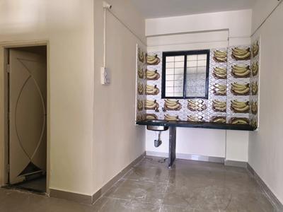 Kitchen Image of 600 Sq.ft 1 BHK Independent House for rent in Warje Pune for Rs. 11000
