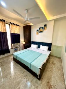 Bedroom Image of 900 Sq.ft 1 BHK Builder Floor for rent in Sector 52 Gurgaon for Rs. 30000