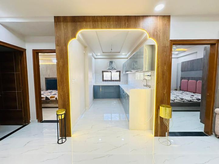 Heerawala Main Image 1